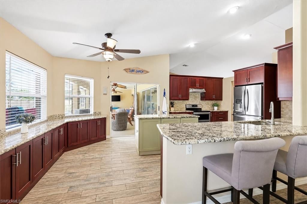 713 Milwaukee Blvd, Lehigh Acres, FL 33974 Photo