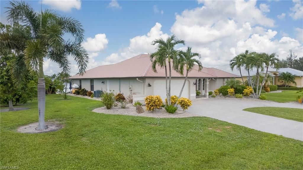 716 SW 32nd Ct, Cape Coral, FL 33991 Photo