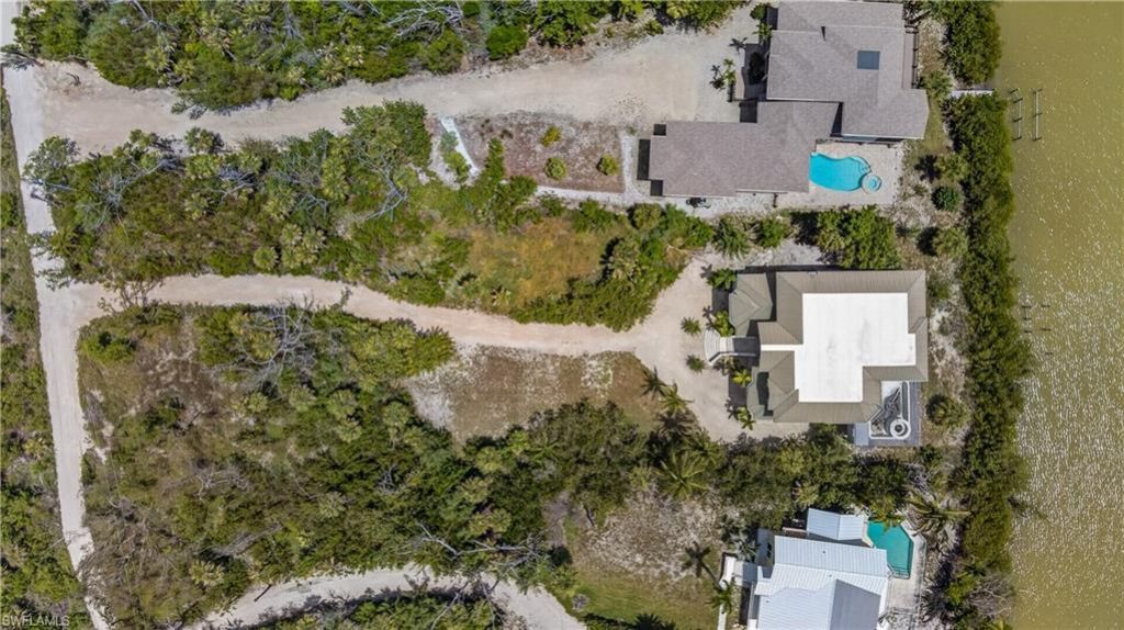 6007 Clam Bayou Ln, Sanibel, FL 33957 Photo