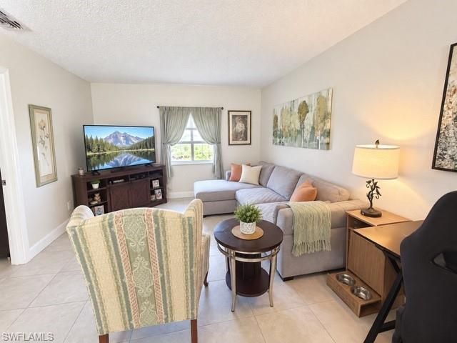 1017 SE 39th Ter, Cape Coral, FL 33904 Photo