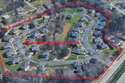 1004 Mineral Circle photo 4