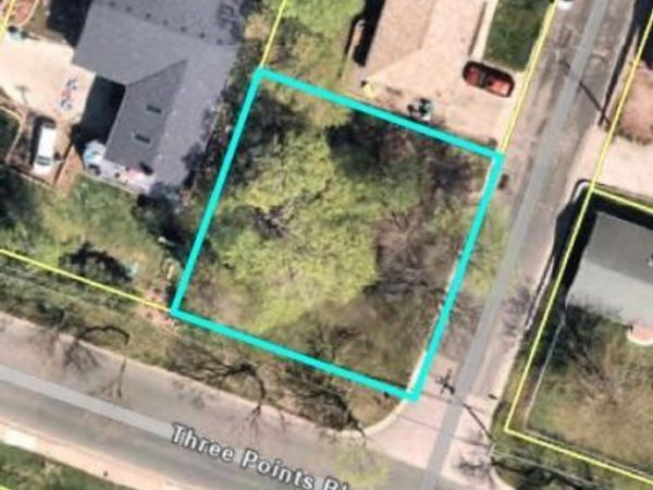 1689 Canary Lane , Mound, MN 55364
