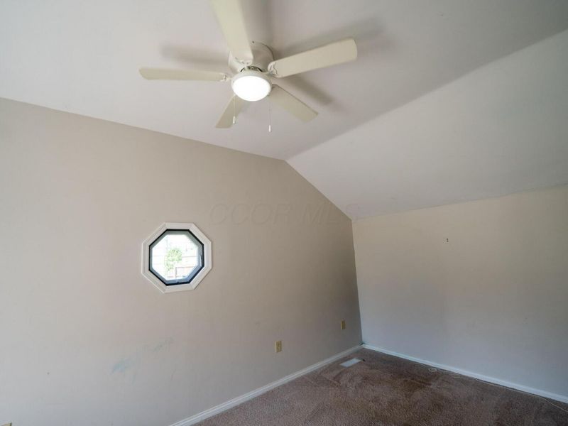 804 Melrose Avenue , Columbus, OH 43224 Photo 9