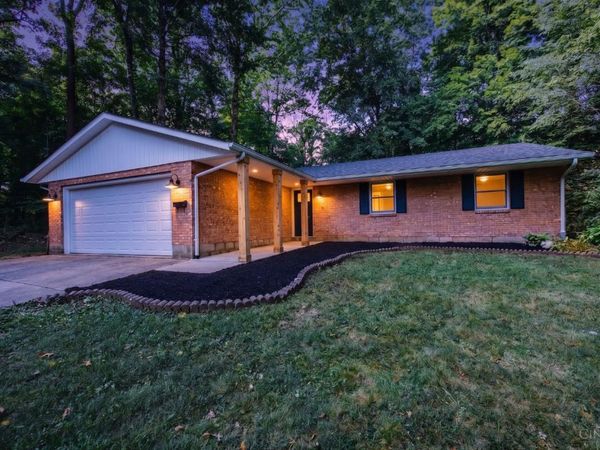 519 Lakengren Drive, Lakengren, OH 45320