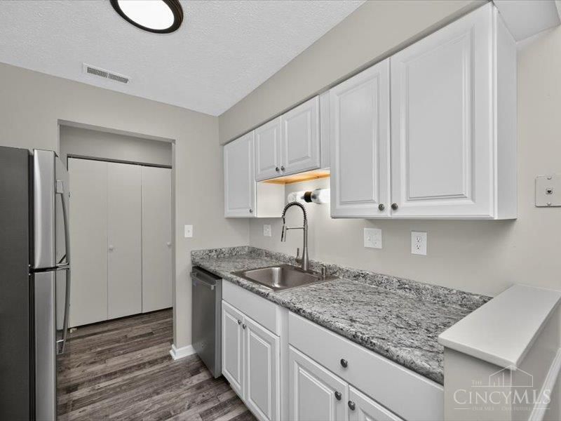 3635 Kohn Drive, Unit 4202, Fairfield, OH 45014 Photo 9