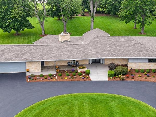 9345 N Thrush LANE, Bayside, WI 53217