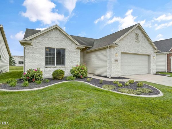 6945 Southpine Court , Maumee, OH 43537