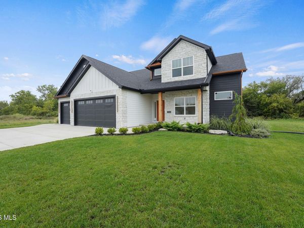 3945 Legacy Trail , Sylvania, OH 43560