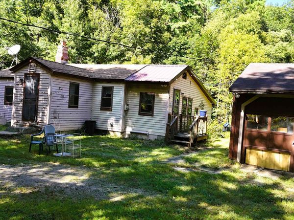 31 Watson Road, Winchester, NH 03470