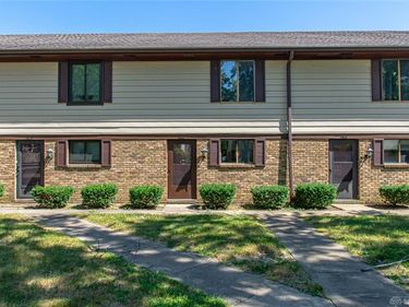 7816 Betsy Ross Circle, Centerville, OH 45459