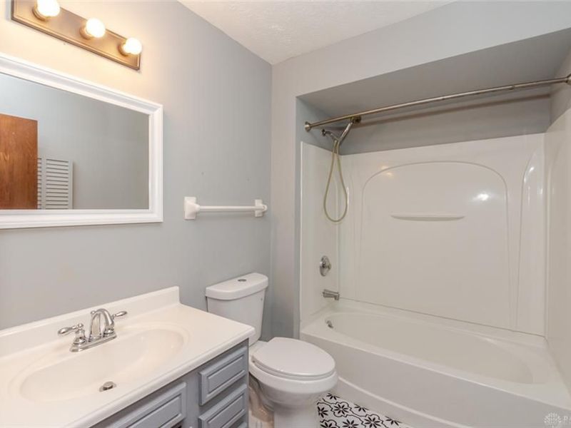 7816 Betsy Ross Circle, Centerville, OH 45459 Photo 16