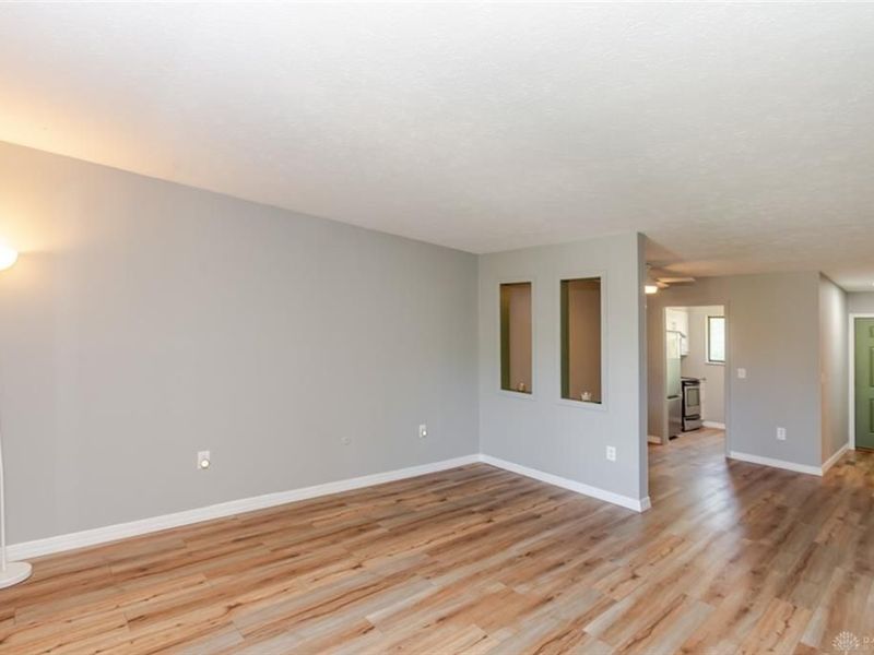 7816 Betsy Ross Circle, Centerville, OH 45459 Photo 9