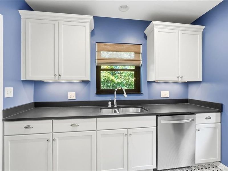 2898 Temple Avenue, Cincinnati, OH 45211 Photo 20
