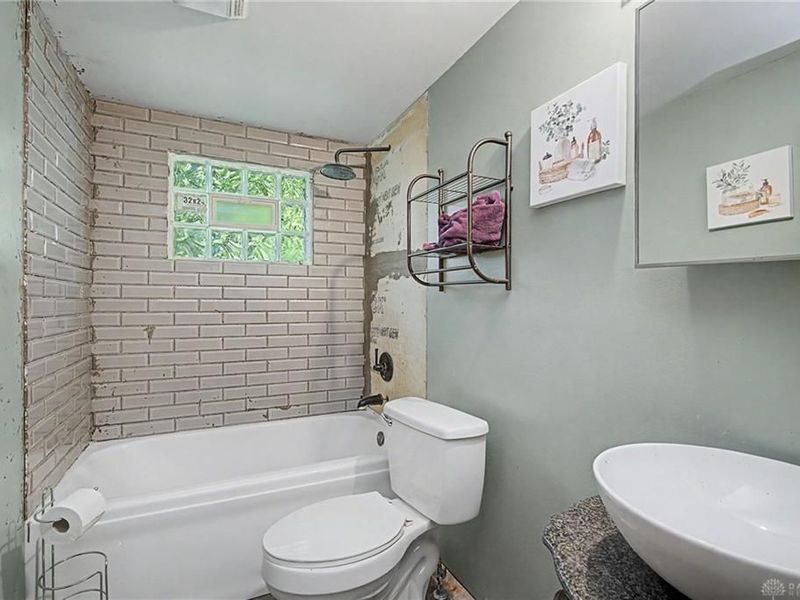 1823 Hanes Road, Beavercreek, OH 45432 Photo 11