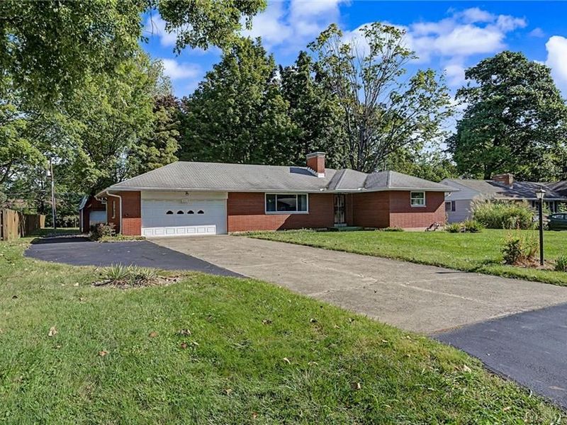 3614 Eastern Drive, Beavercreek, OH 45432 Photo 2