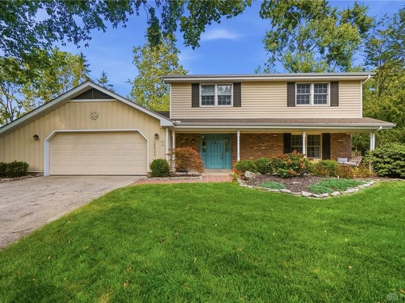 2933 Meadow Park Drive, Kettering, OH 45440 Photo 2