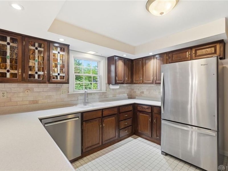 2933 Meadow Park Drive, Kettering, OH 45440 Photo 24