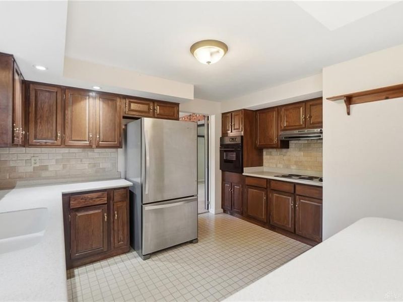 2933 Meadow Park Drive, Kettering, OH 45440 Photo 25