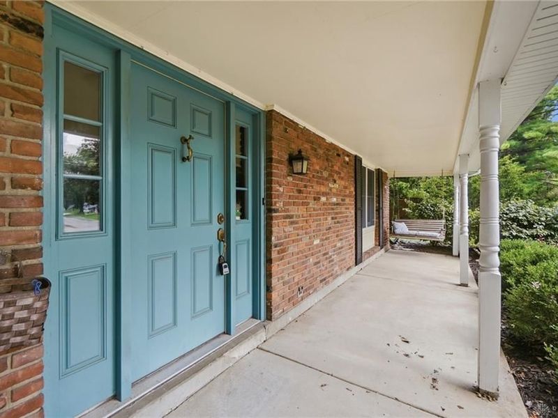2933 Meadow Park Drive, Kettering, OH 45440 Photo 7