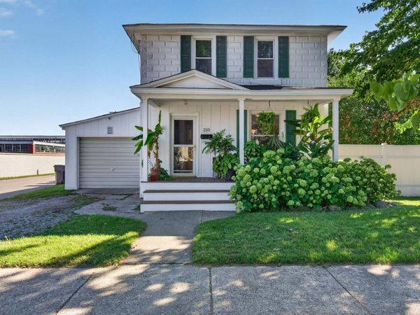 210 Twelfth Street E, Traverse City, MI 49684