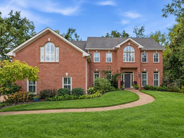6781 Autumnwood Dr, Nashville, TN 37221