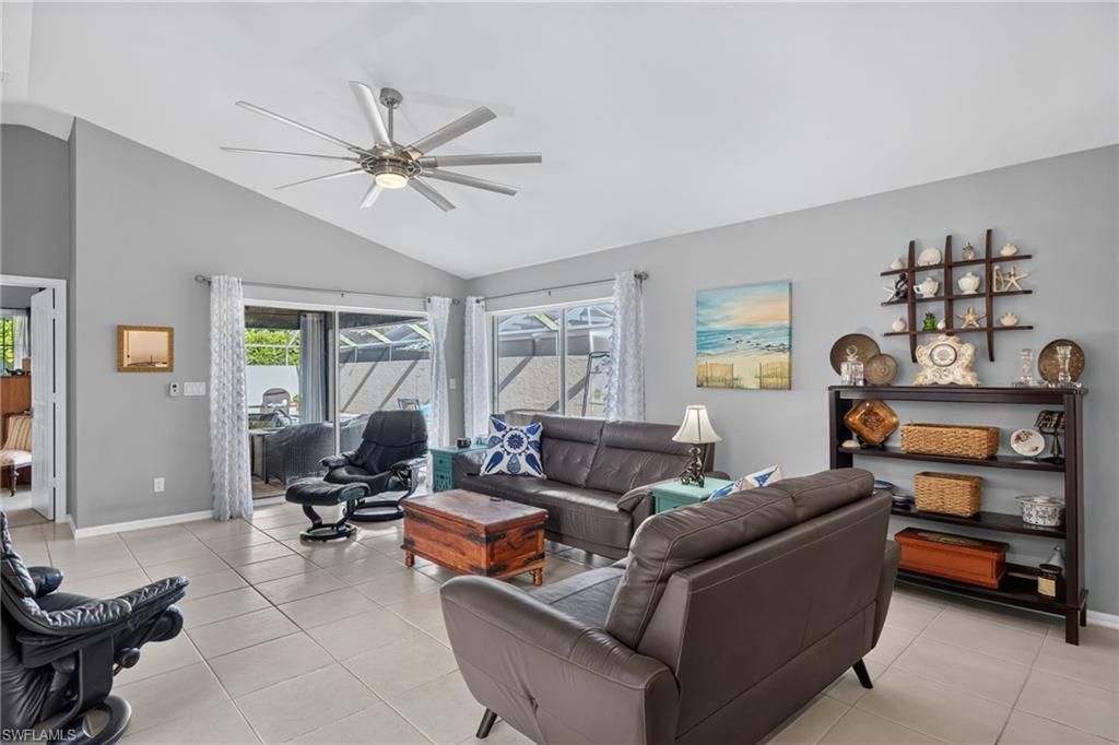 11071 Linnet Ln, Naples, FL 34119 Photo