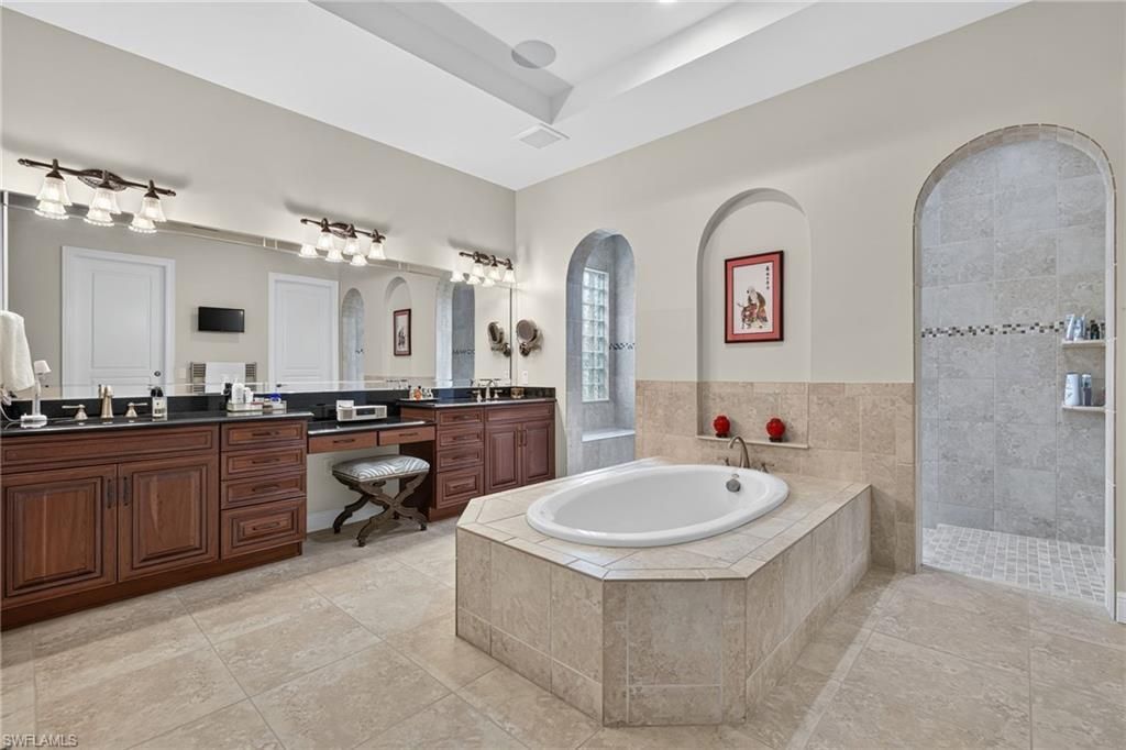 14484 Marsala Way, Naples, FL 34109 Photo