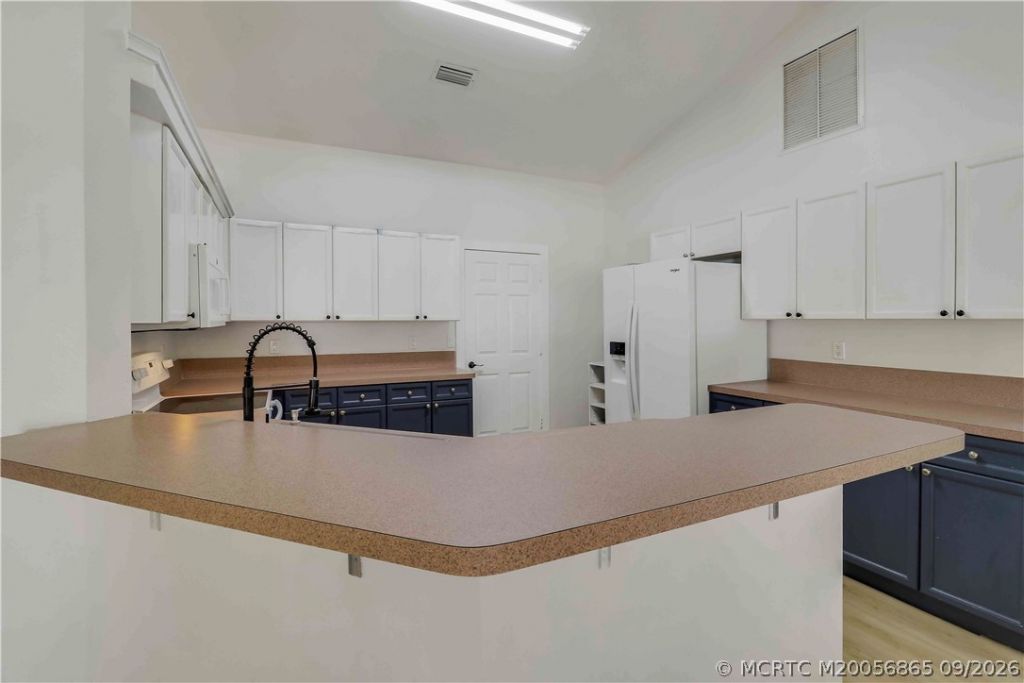 5901 Hickory Drive , Fort Pierce, FL 34982 Photo