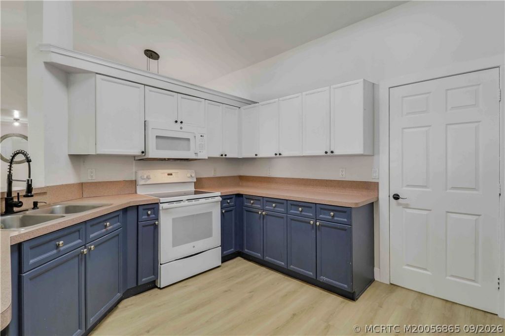5901 Hickory Drive , Fort Pierce, FL 34982 Photo
