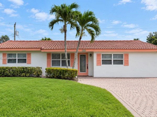 148 NW 8th St , Boca Raton, FL 33432