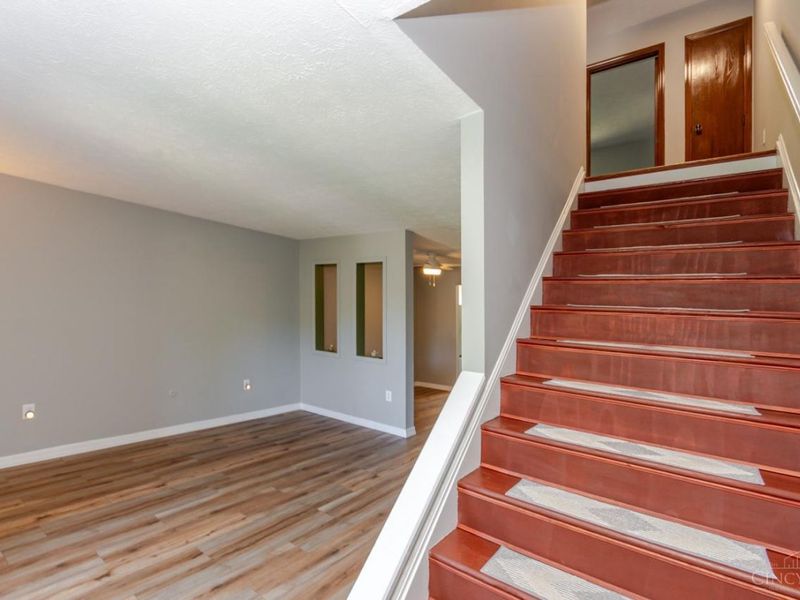 7816 Betsy Ross Circle, Washington Township, OH 45459 Photo 11