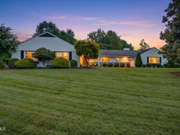 1401 Crescent Drive, Kingsport, TN 37664