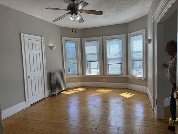172 Putnam Street, Unit 3, Boston, MA 02128