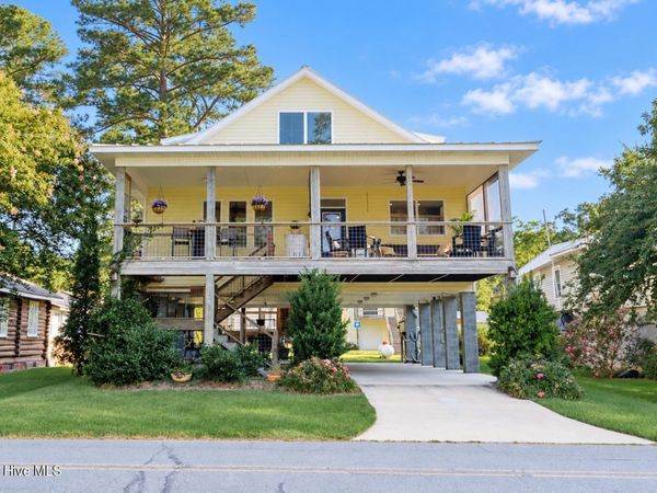 998 Bayview Road , Bath, NC 27808