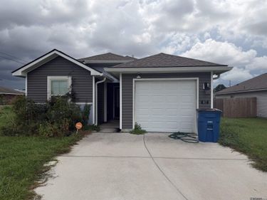917 Michigan Ave, Port Allen, LA 70764