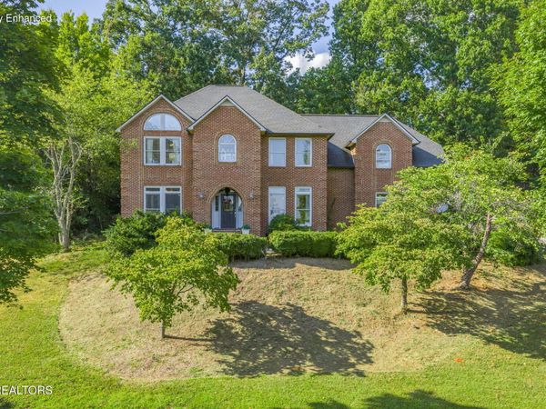 5305 Beverly Oaks Drive, Knoxville, TN 37918