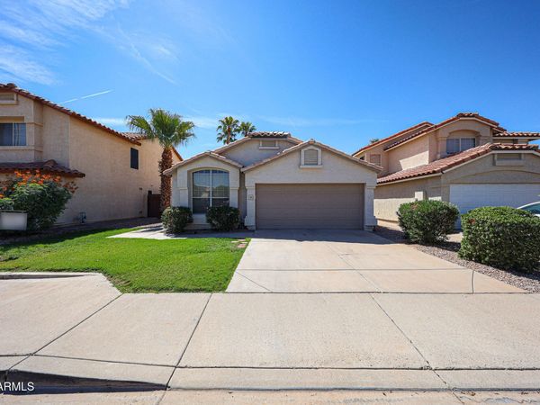 1183 W BLUEBIRD Drive, Chandler, AZ 85286