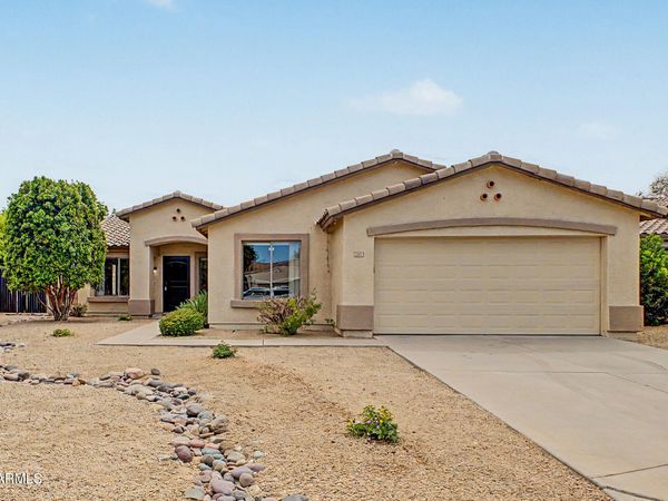 2511 E TOLEDO Court, Gilbert, AZ 85295