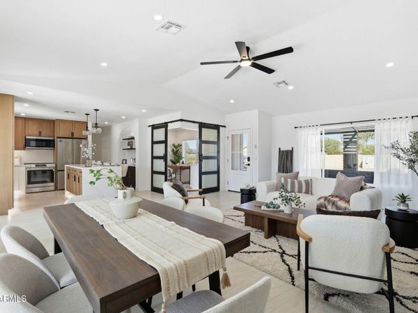 15428 N 34TH Street, Phoenix, AZ 85032