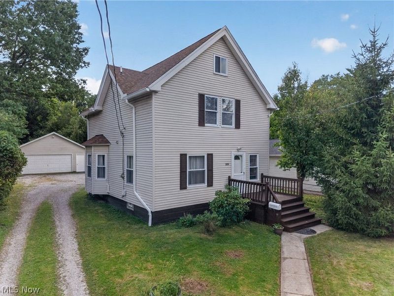 19289 Westwood Drive, Strongsville, OH 44149 Photo 2