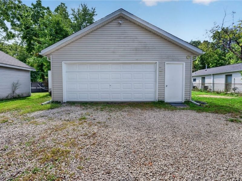 19289 Westwood Drive, Strongsville, OH 44149 Photo 34