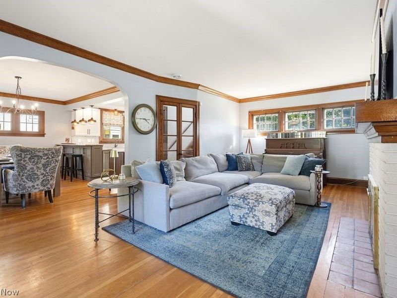 16203 Lucille Avenue, Cleveland, OH 44111 Photo 9
