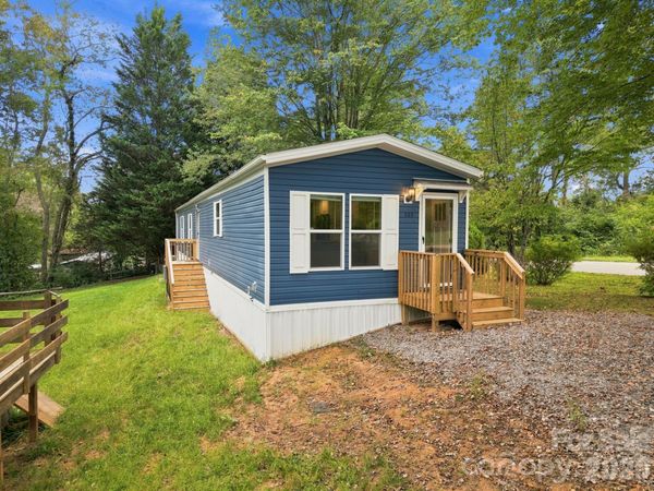 146 & 148 Bradshaw Circle , Candler, NC 28715