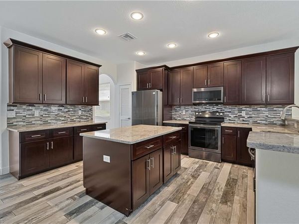 8645 Pegasus DR , LEHIGH ACRES, FL 33971
