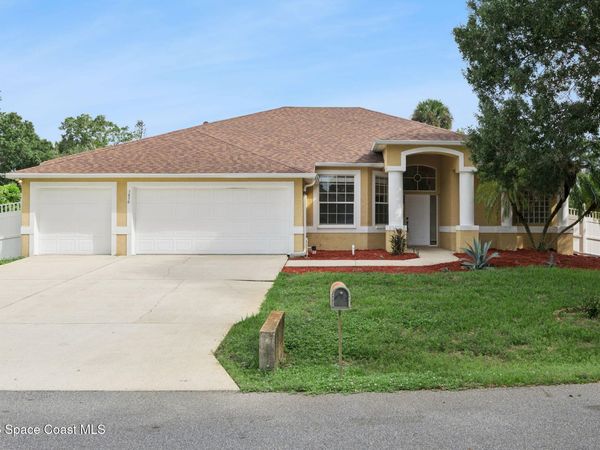 7870 Olive Grove Avenue, West Melbourne, FL 32904