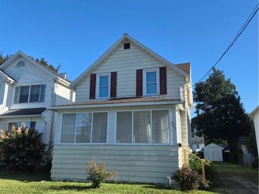227 W Ivy Street , East Rochester, NY 14445