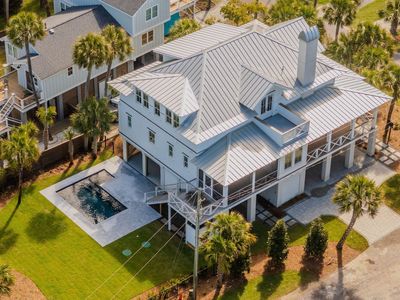720 W Ashley Avenue, Folly Beach, SC 29439