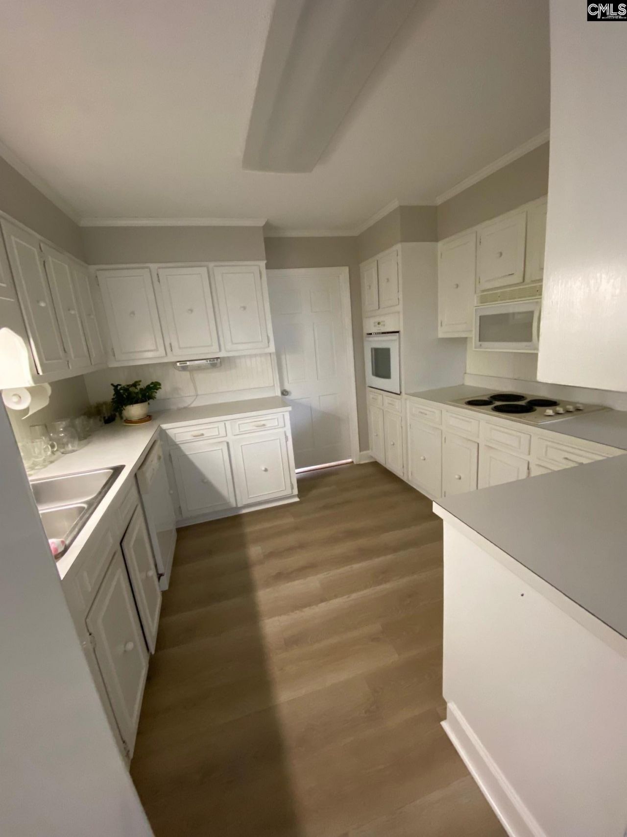 125 Lincoln Inn Road Photo 11