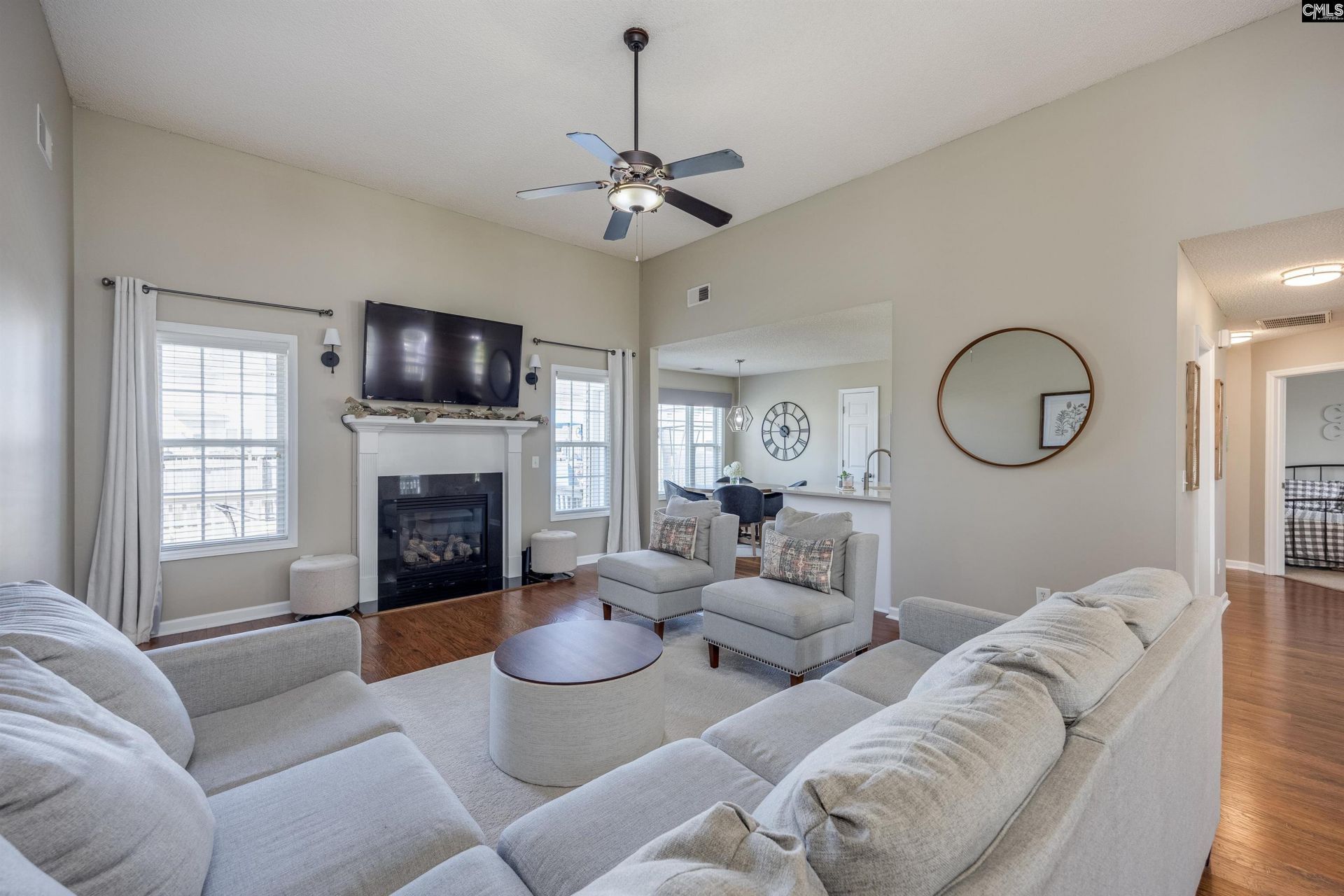36 Leatherwood Drive  Photo 15
