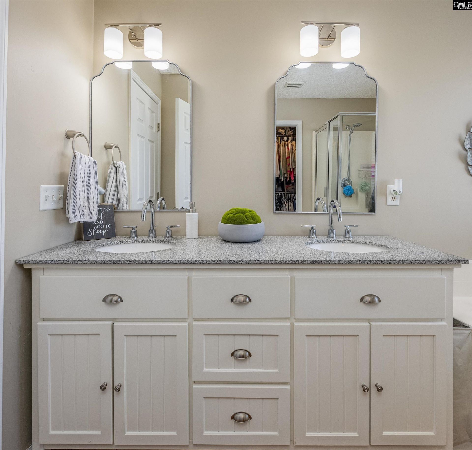 36 Leatherwood Drive  Photo 31